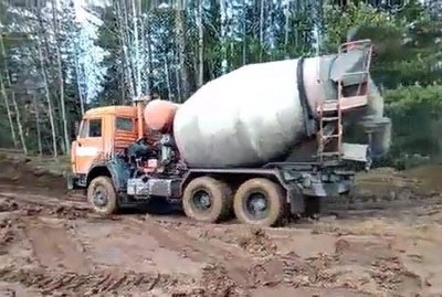 Купить бетон в Советском с доставкой недорого